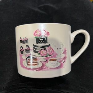 Designer Mug NWT